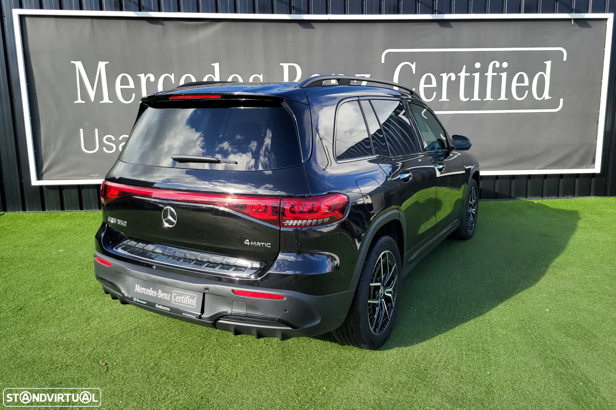 Mercedes-Benz EQB 350 4Matic AMG Line - 5