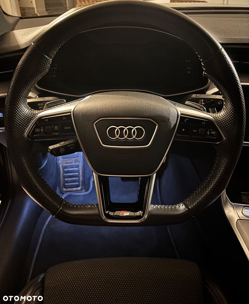 Audi A6 Avant 40 TDI quattro S tronic S line - 11