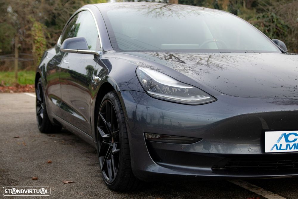 Tesla Model 3 Long-Range Dual Motor AWD - 9