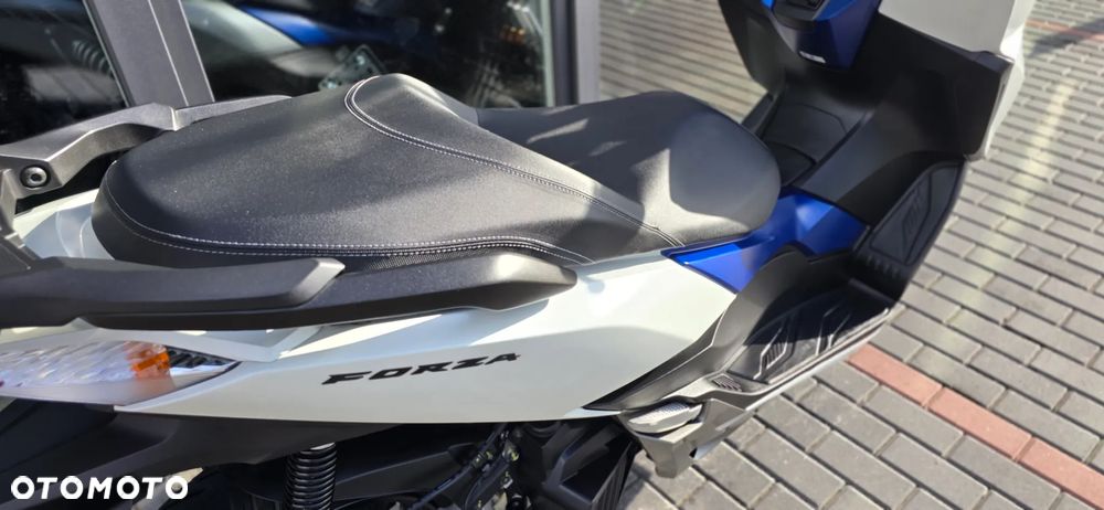 Honda NSS - 24