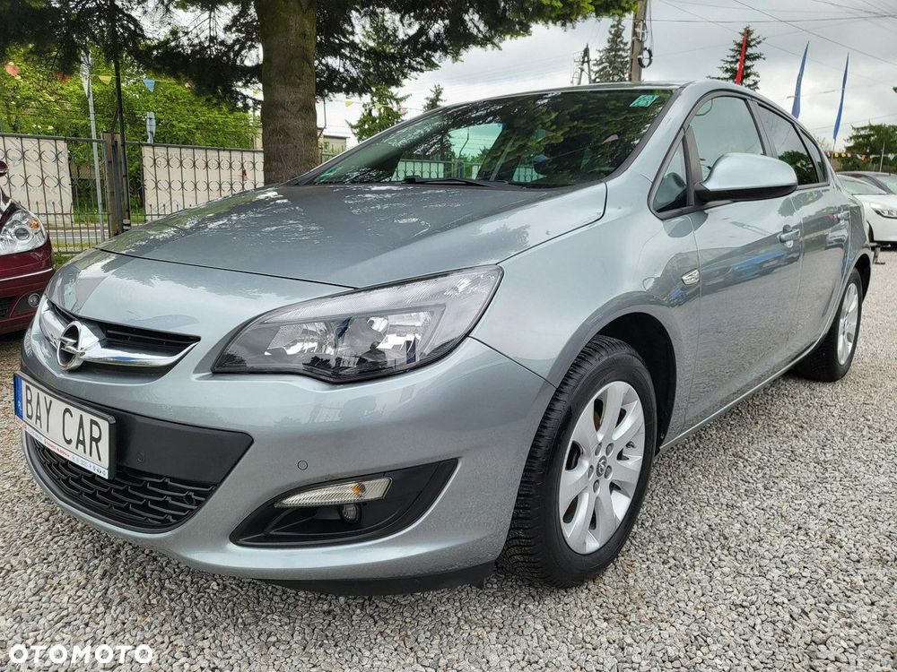 Opel Astra - 4
