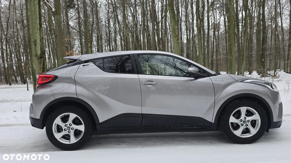 Toyota C-HR 1.8 Hybrid Prestige - 4