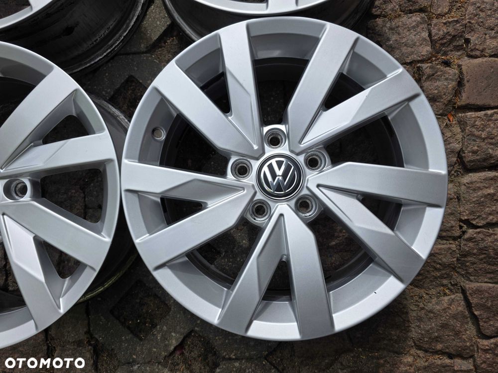 Oryginalne felgi aluminiowe VOLKSWAGEN PASSAT B8 16" 5x112 ET 41 VW MG ZS HS - 3