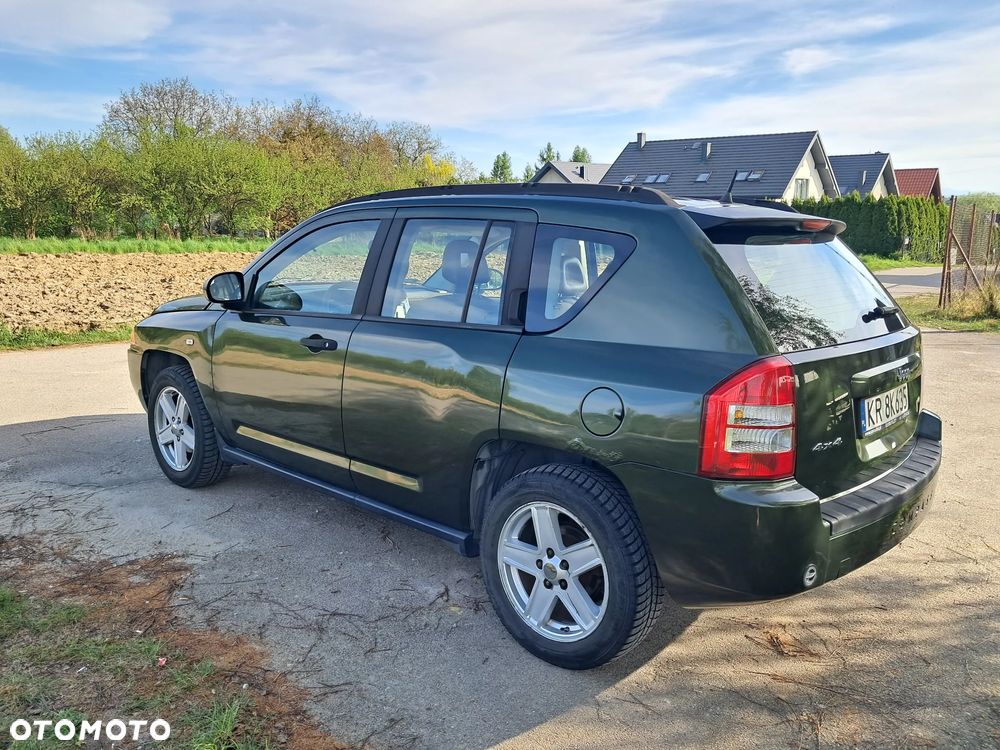 Jeep Compass - 12