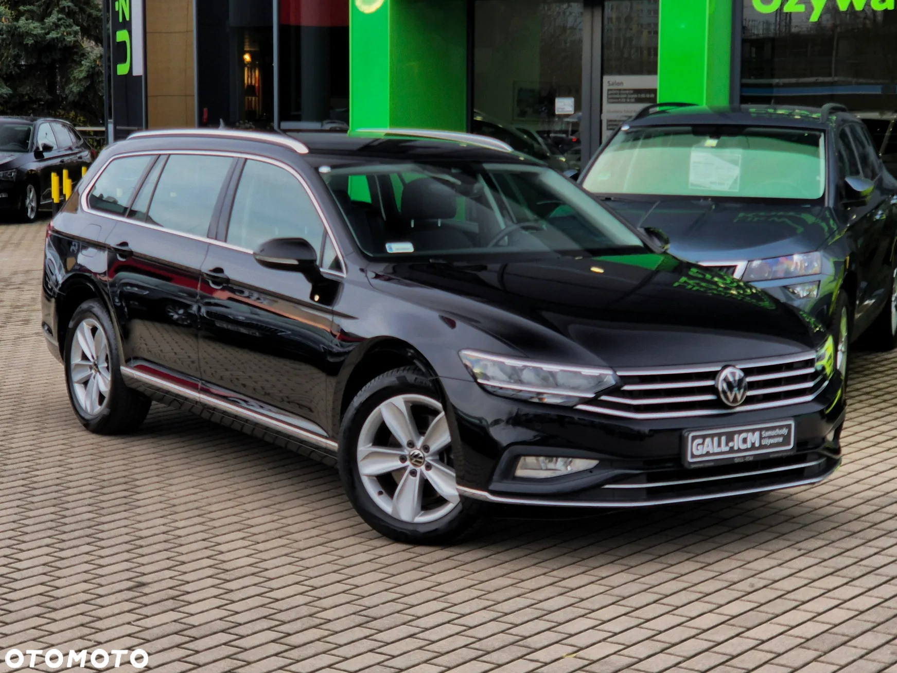 Volkswagen Passat 1.5 TSI EVO Elegance - 4