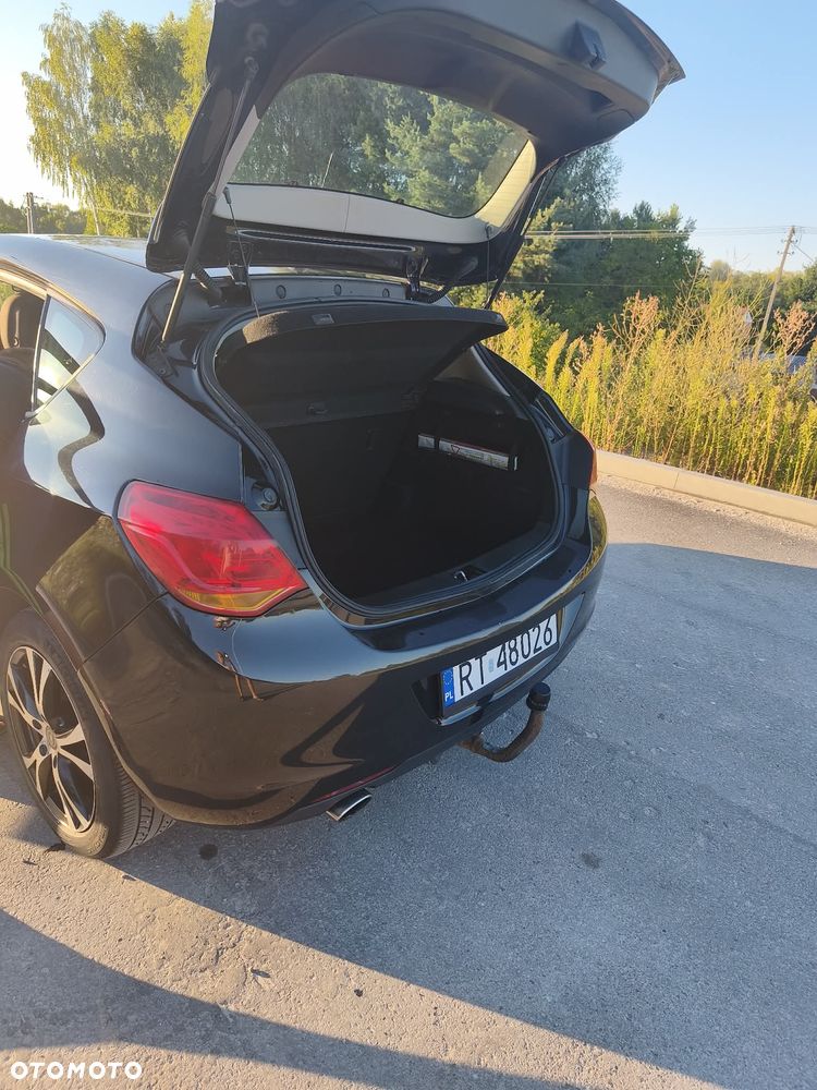 Opel Astra 2.0 CDTI Cosmo - 5