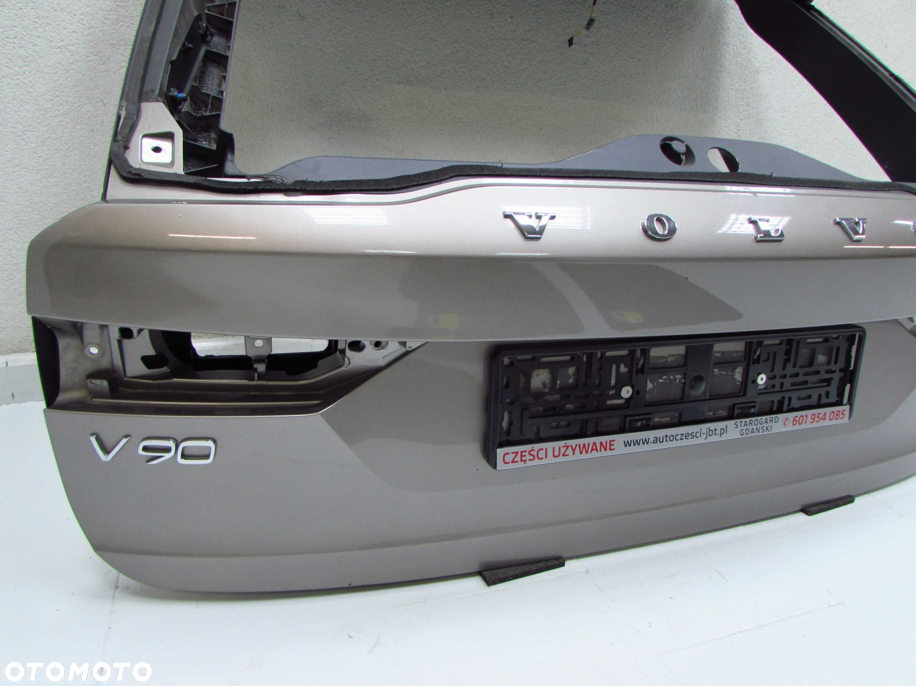 VOLVO V90 CC V90 CROSS COUNTRY 16- KLAPA BAGAZNIKA TYL 727 PEBBLE GREY - 5