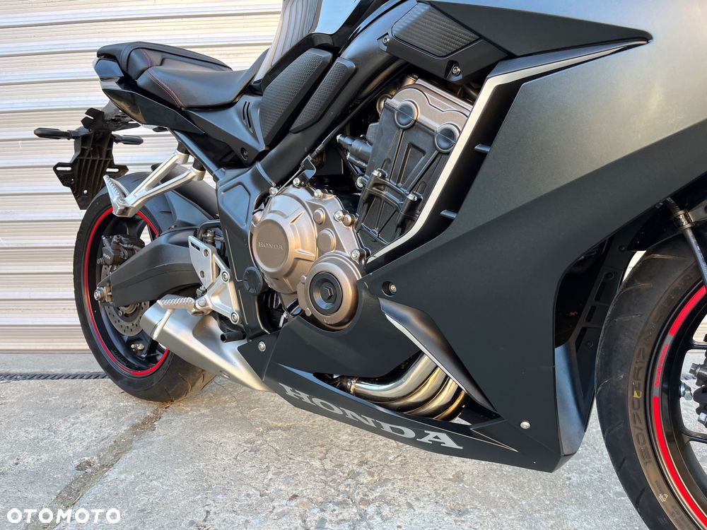 Honda CBR - 24