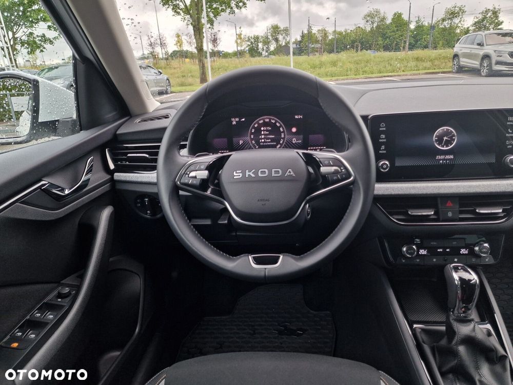 Skoda Kamiq 1.0 TSI Selection DSG - 19