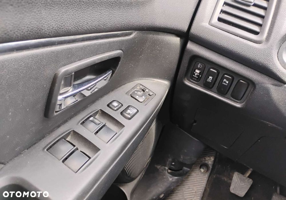 Mitsubishi ASX - 11