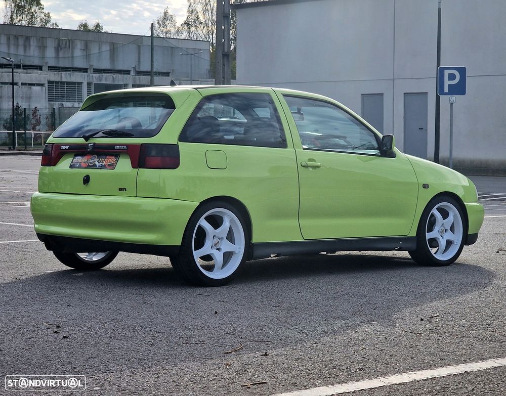 SEAT Ibiza 2.0i GT - 4