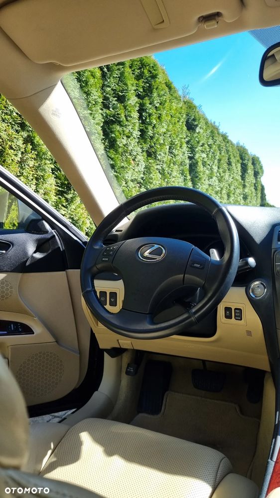 Lexus IS 250 Comfort - 9