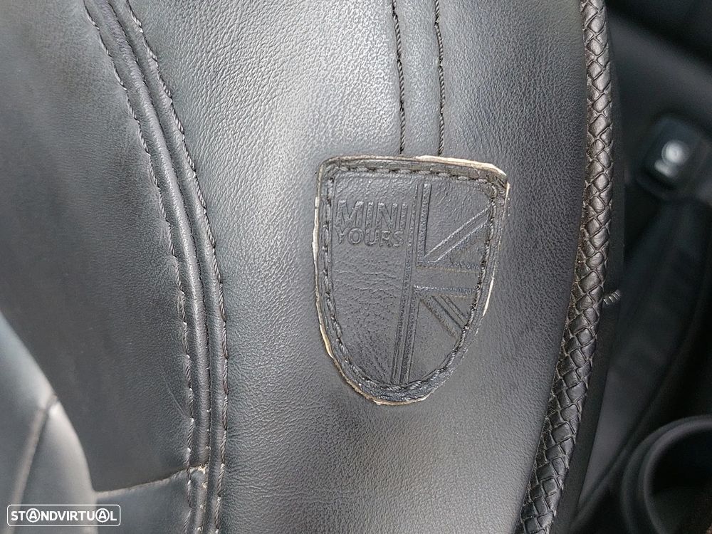 MINI 3 Portas Cooper S Aut. - 17