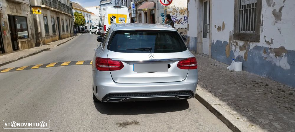 Mercedes-Benz C 300 - 10