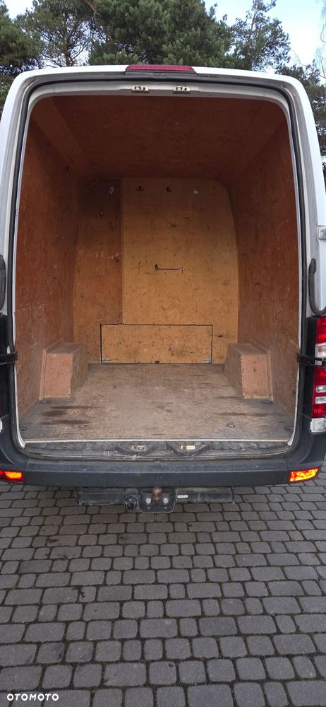 Mercedes-Benz Sprinter - 17