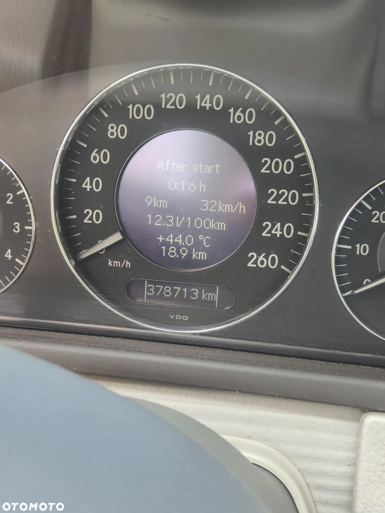 Mercedes-Benz CLK - 6