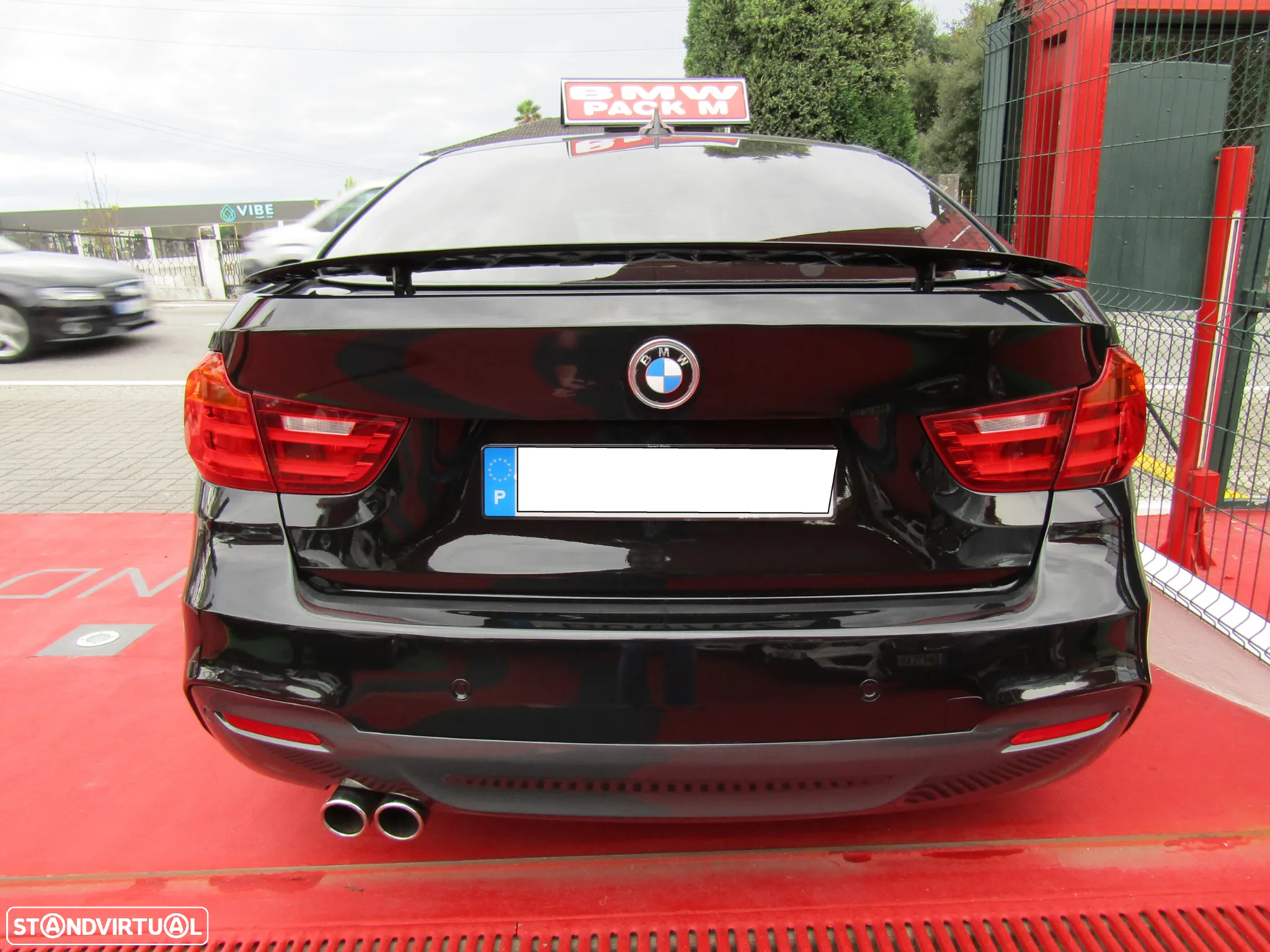 BMW 318 Gran Turismo d Pack M - 16