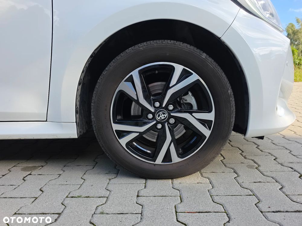 Toyota Yaris - 8