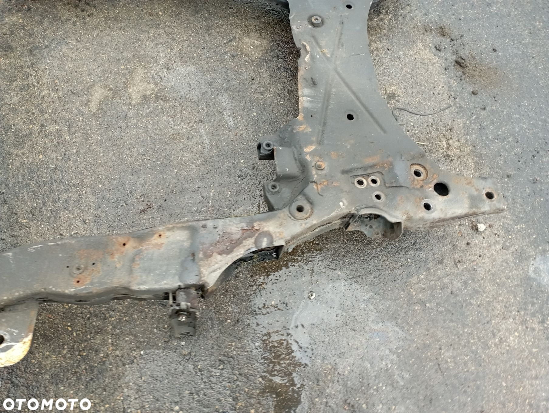 BELKA ZAWIESZENIA SANKI

 ALFA ROMEO
 159 I - 8