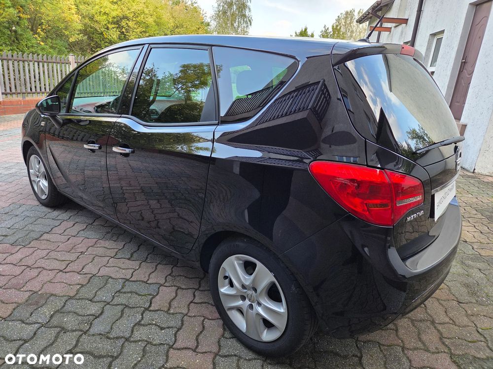 Opel Meriva - 12