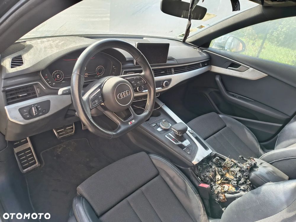 Audi A4 Avant - 12