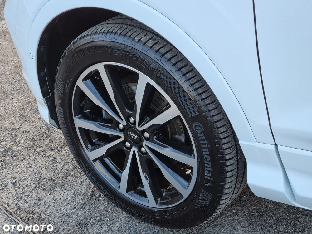 Ford Kuga 1.5 EcoBoost 2x4 ST-Line - 17
