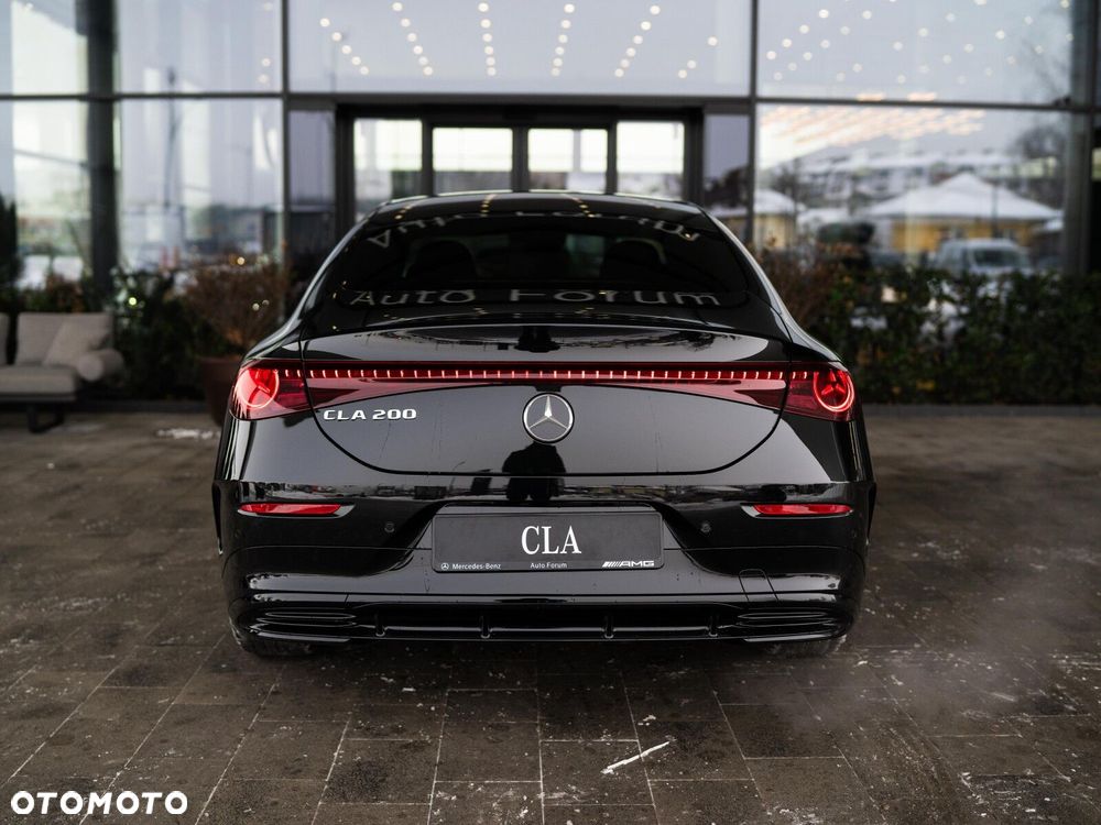 Mercedes-Benz CLA - 5