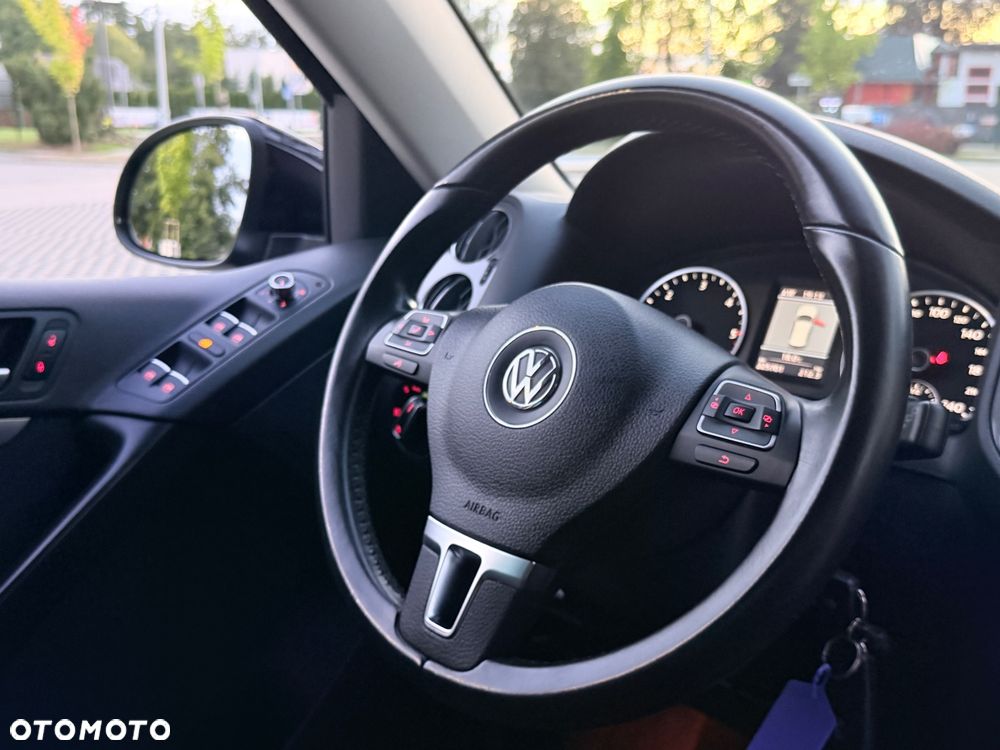 Volkswagen Tiguan 2.0 TDI SCR 4MOTION BlueMotion Technology Exclusive - 16