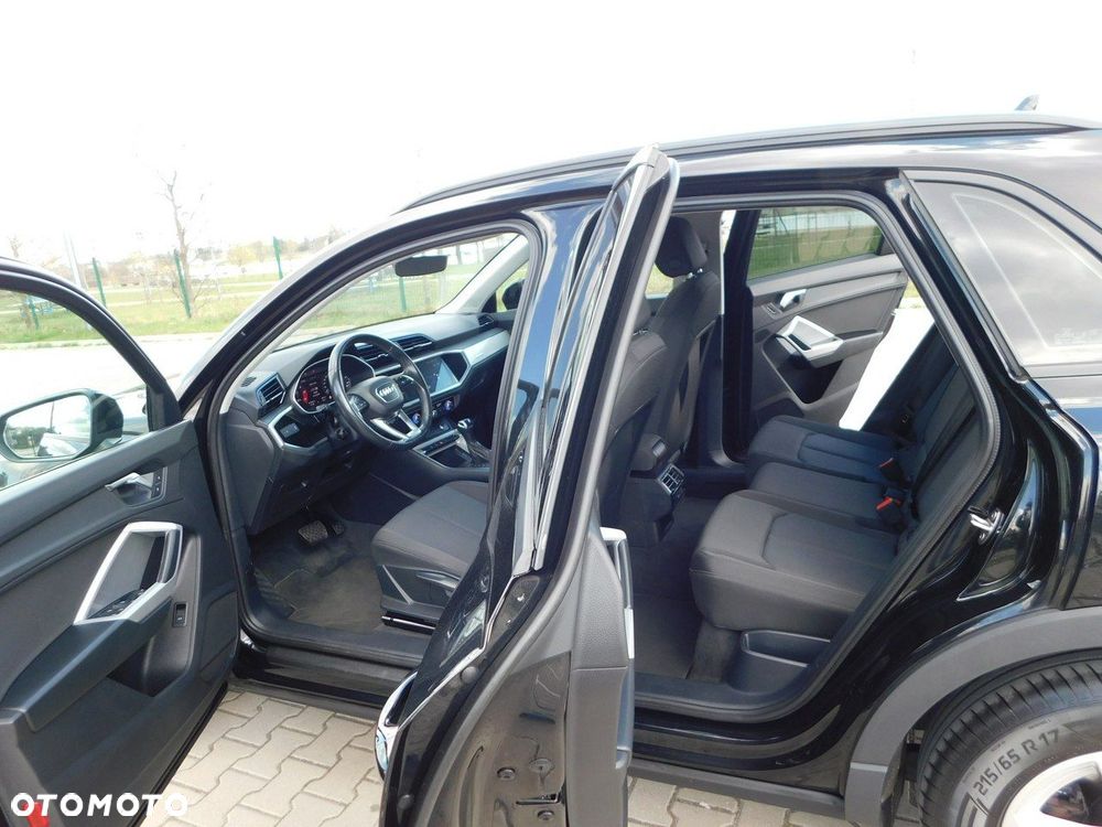 Audi Q3 35 TDI S tronic - 13