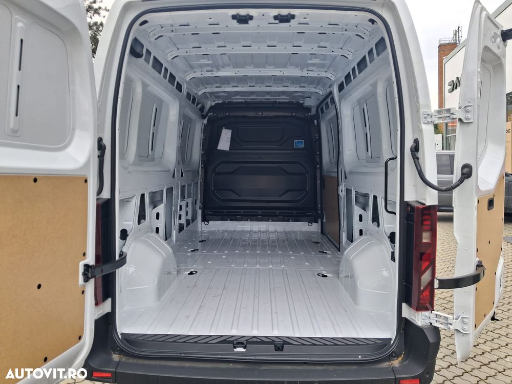 Nissan Interstar Furgon L3H2 2.0 dci 130 - 5