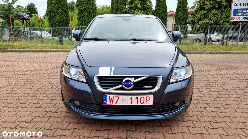 Volvo S40 D4 R-Design - 1