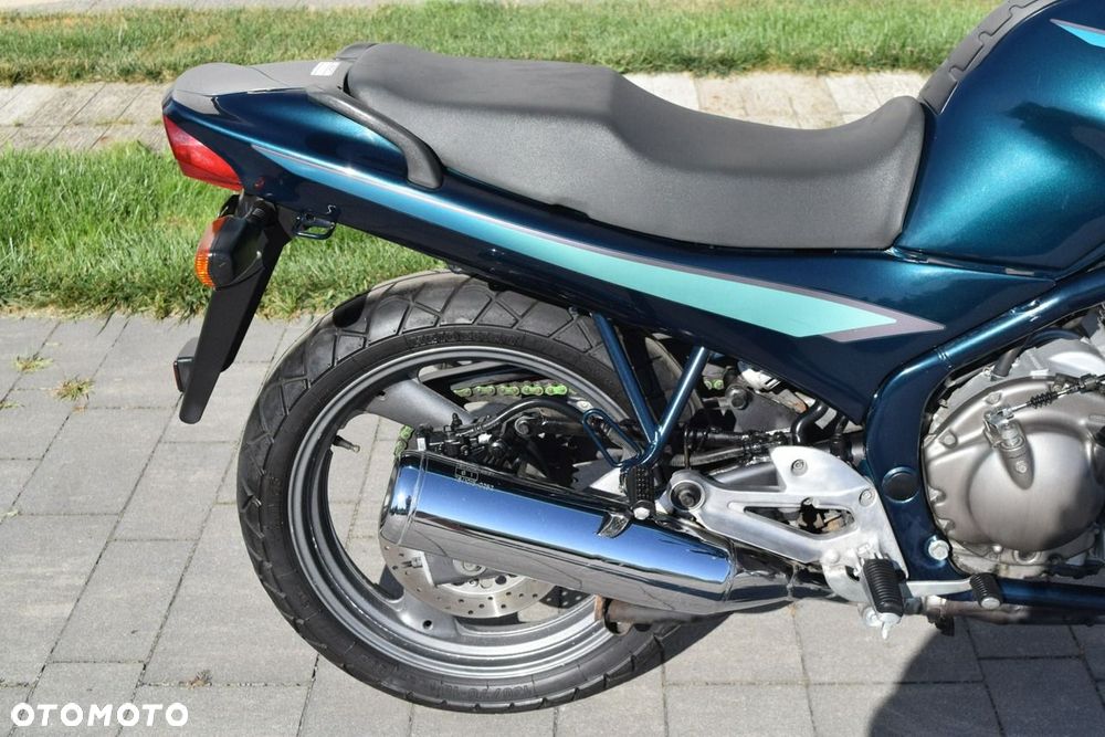 Yamaha XJ - 3