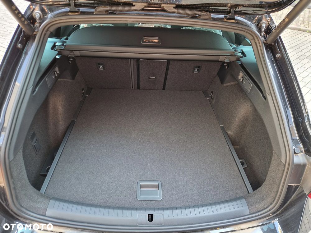 Cupra Leon Sportstourer 1.5 eTSI DSG Tribe Edition - 9