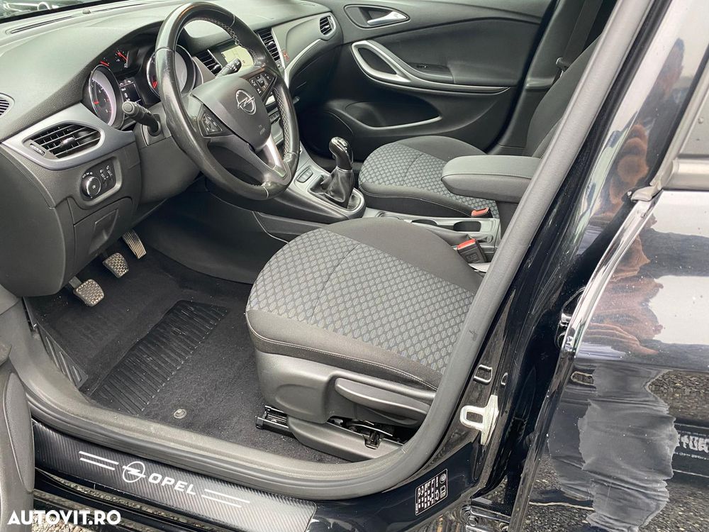 Opel Astra 1.2L Turbo Start/Stop - 5