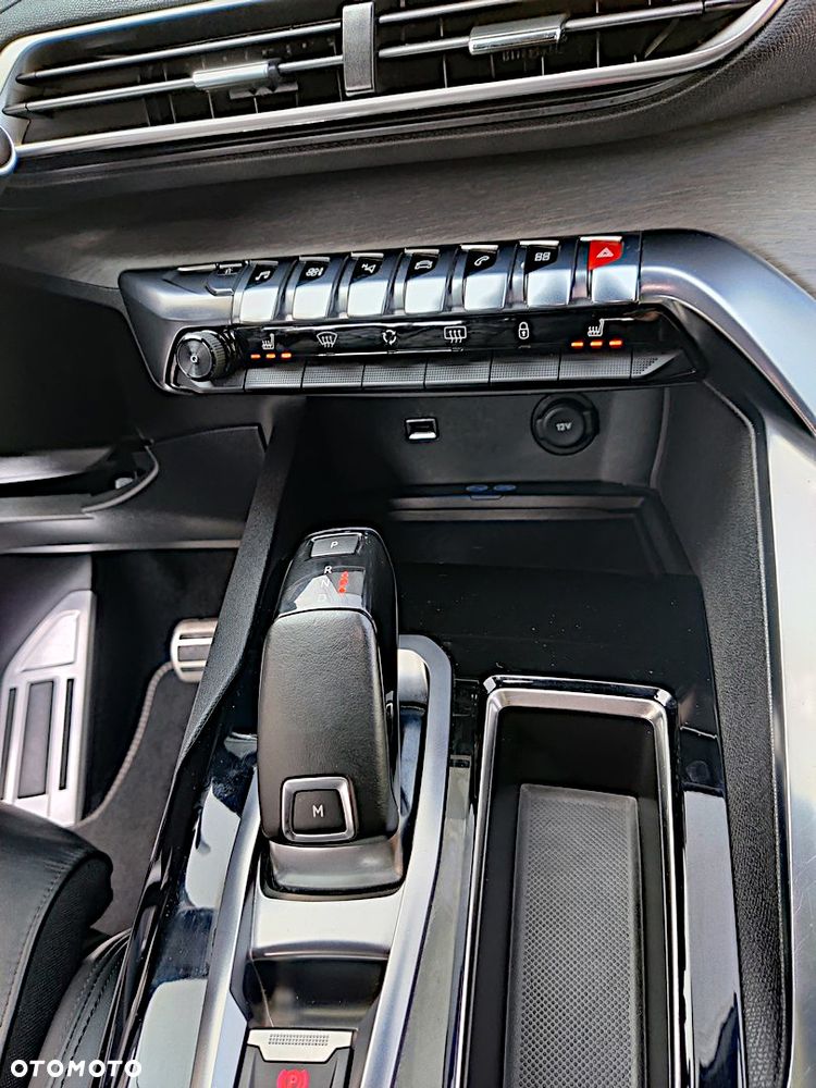 Peugeot 3008 BlueHDi 180 Stop & Start EAT8 GT - 28