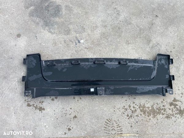 Ornament trager central Volvo XC90 2015-2022 31383508 - 3