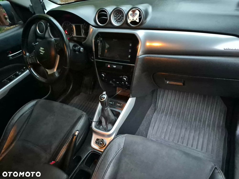 Suzuki Vitara 1.6 (4x4) Allgrip Comfort - 9