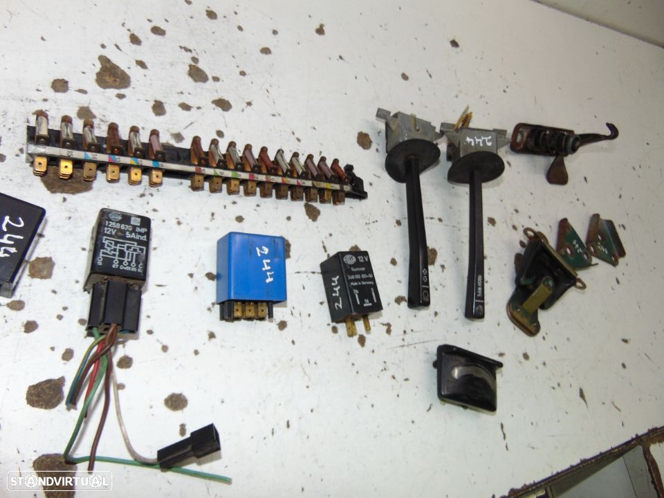 Volvo 244 vários - 9