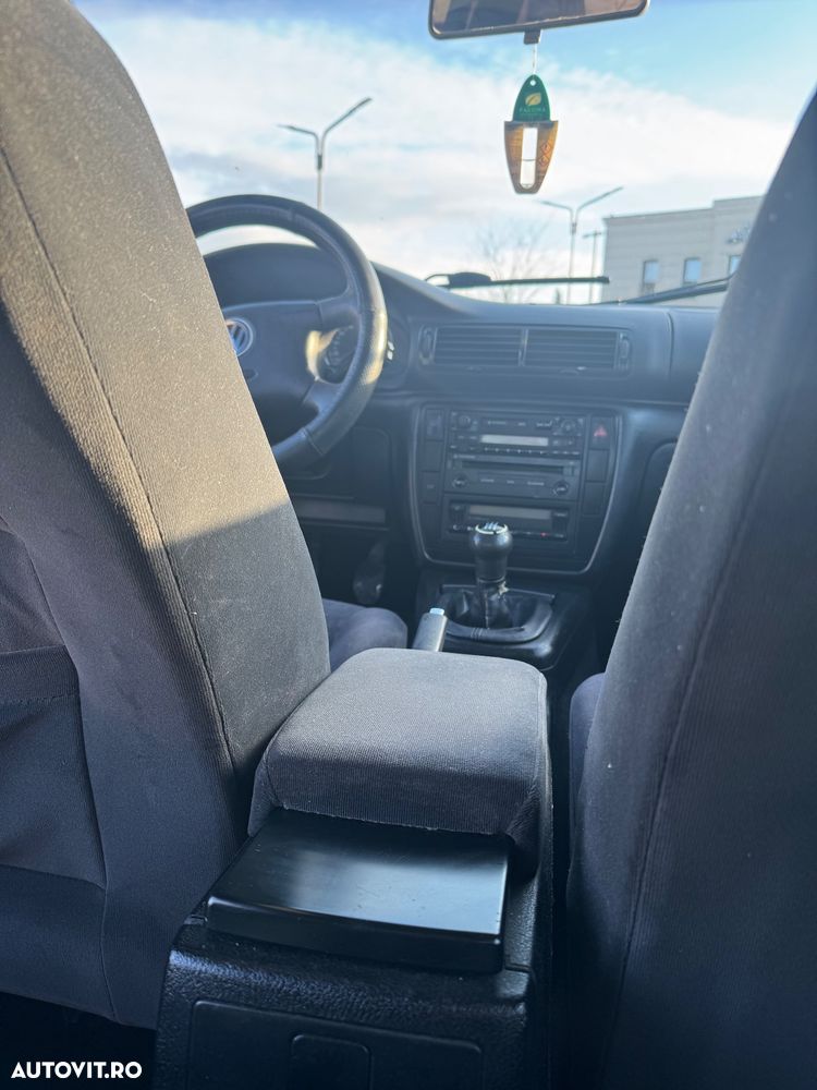 Volkswagen Passat 1.9 TDI - 10