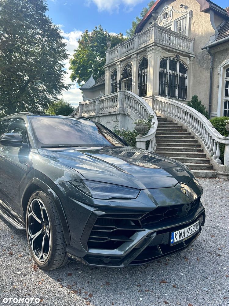 Lamborghini Urus - 20
