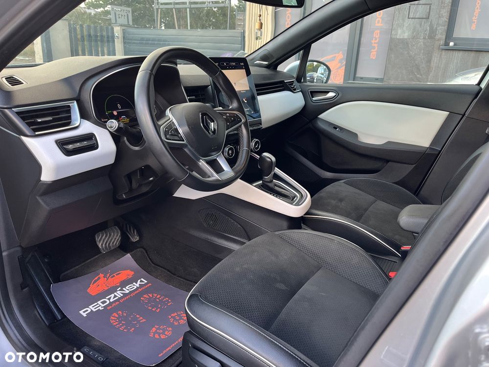 Renault Clio - 7
