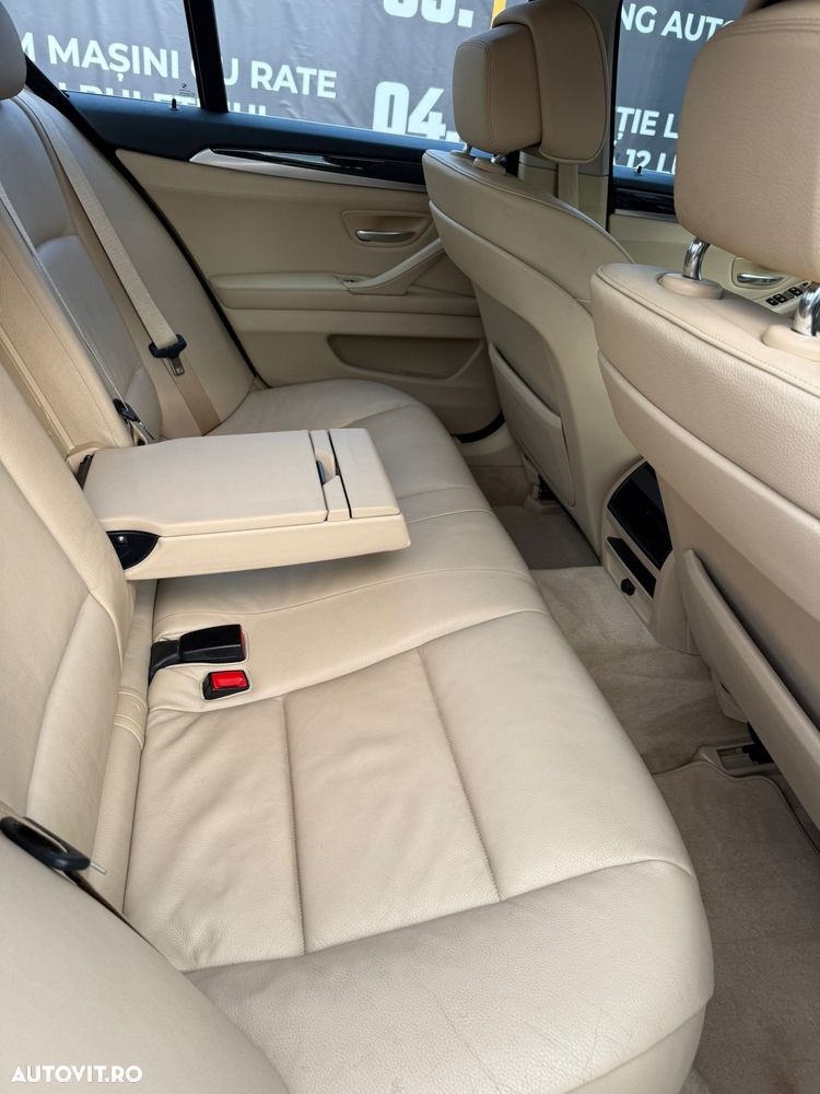 BMW Seria 5 525d Aut. - 18
