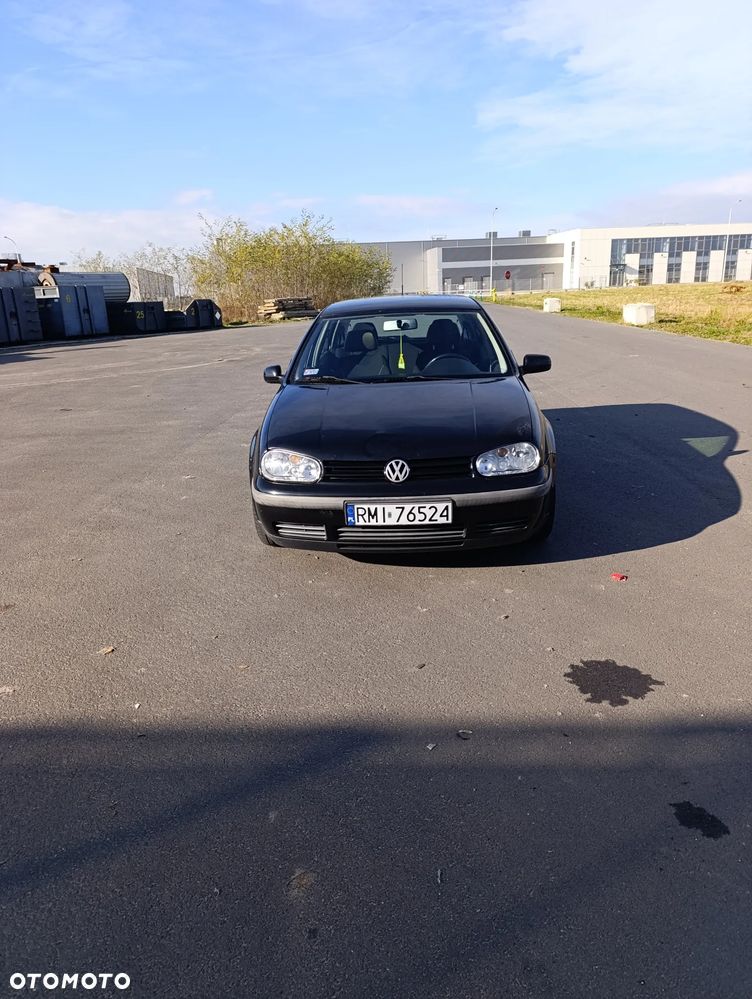 Volkswagen Golf 1.4 Basis - 1