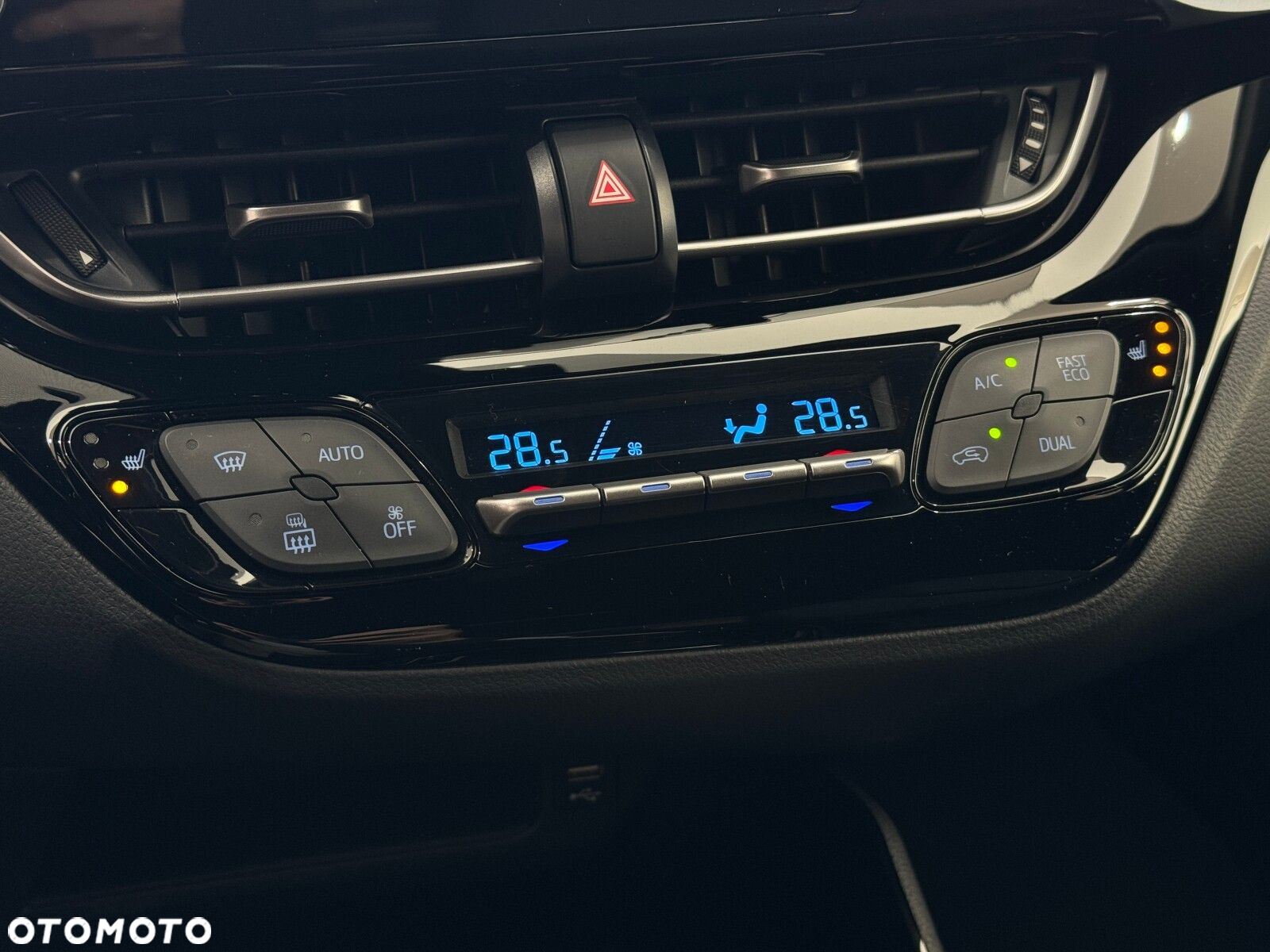 Toyota C-HR 1.8 Hybrid GPF Style - 25