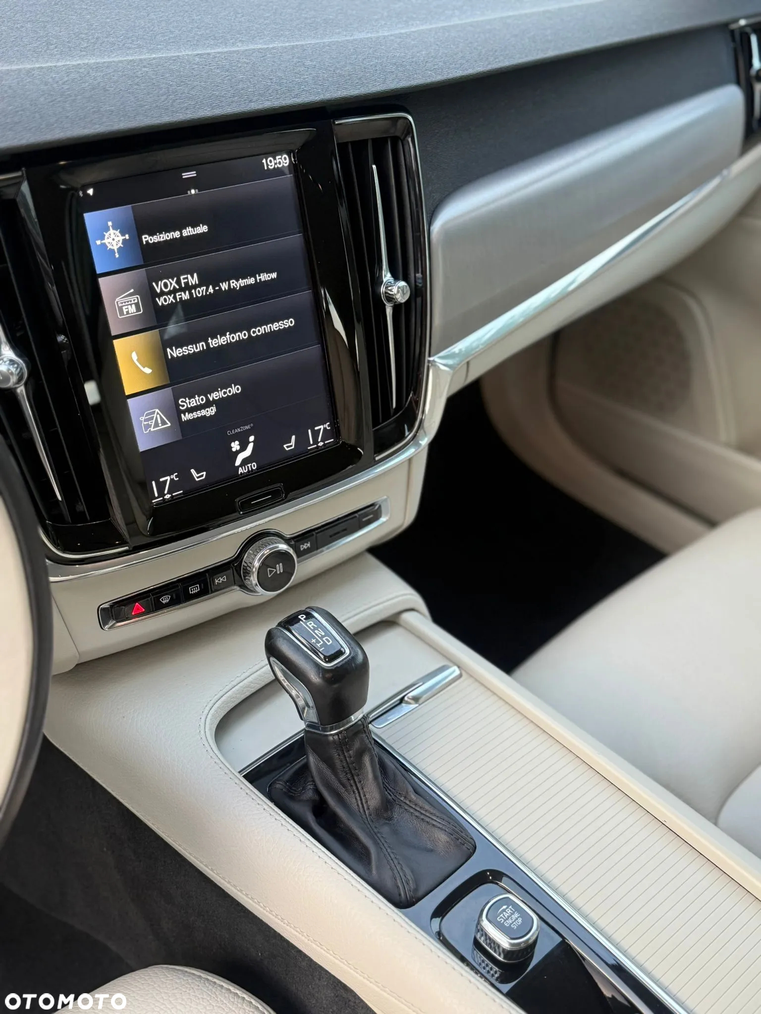 Volvo V90 D3 Momentum Pro - 13
