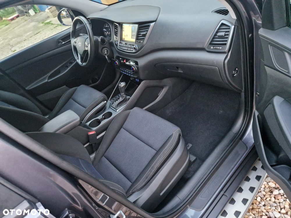Hyundai Tucson - 12