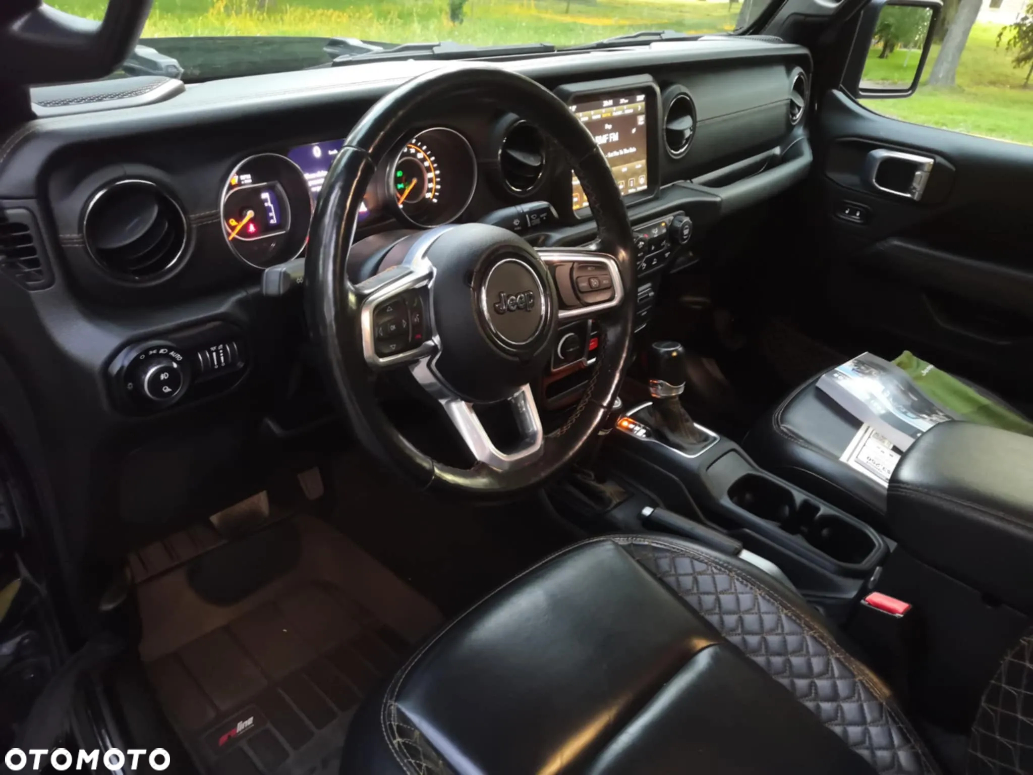 Jeep Gladiator - 11