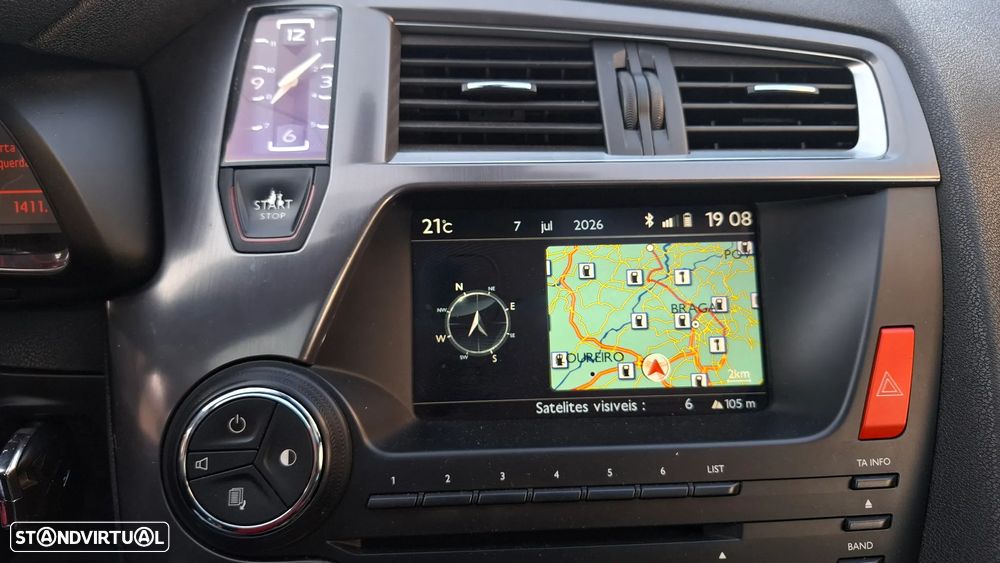 Citroën DS5 e-HDi 110 EGS6 SoChic - 37