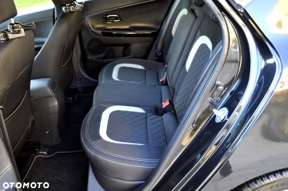 Kia Ceed 1.0 T-GDI GT Line - 24