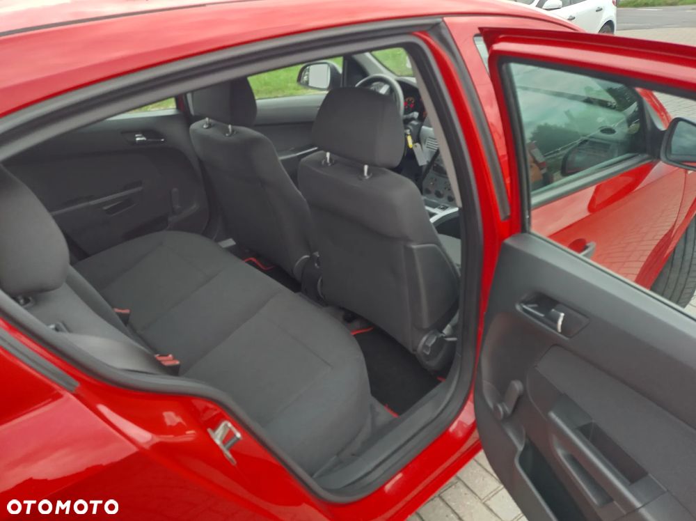 Opel Astra 1.4 - 16